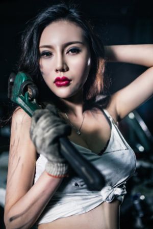 国产伦理丝袜_HD手机免费观看完整